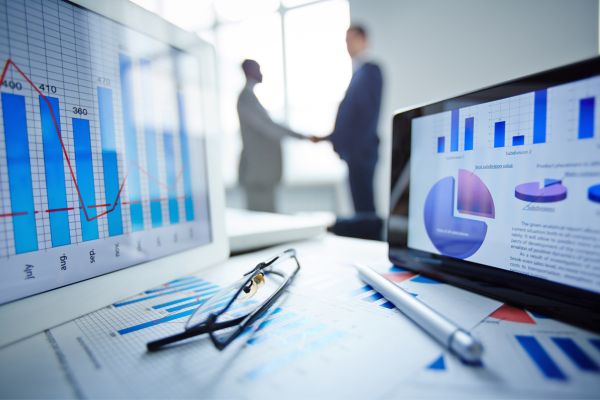 examples of competitive analysis