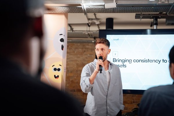 how to network as an entrepreneur uk